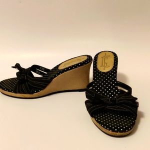 3 inch wedges black and white